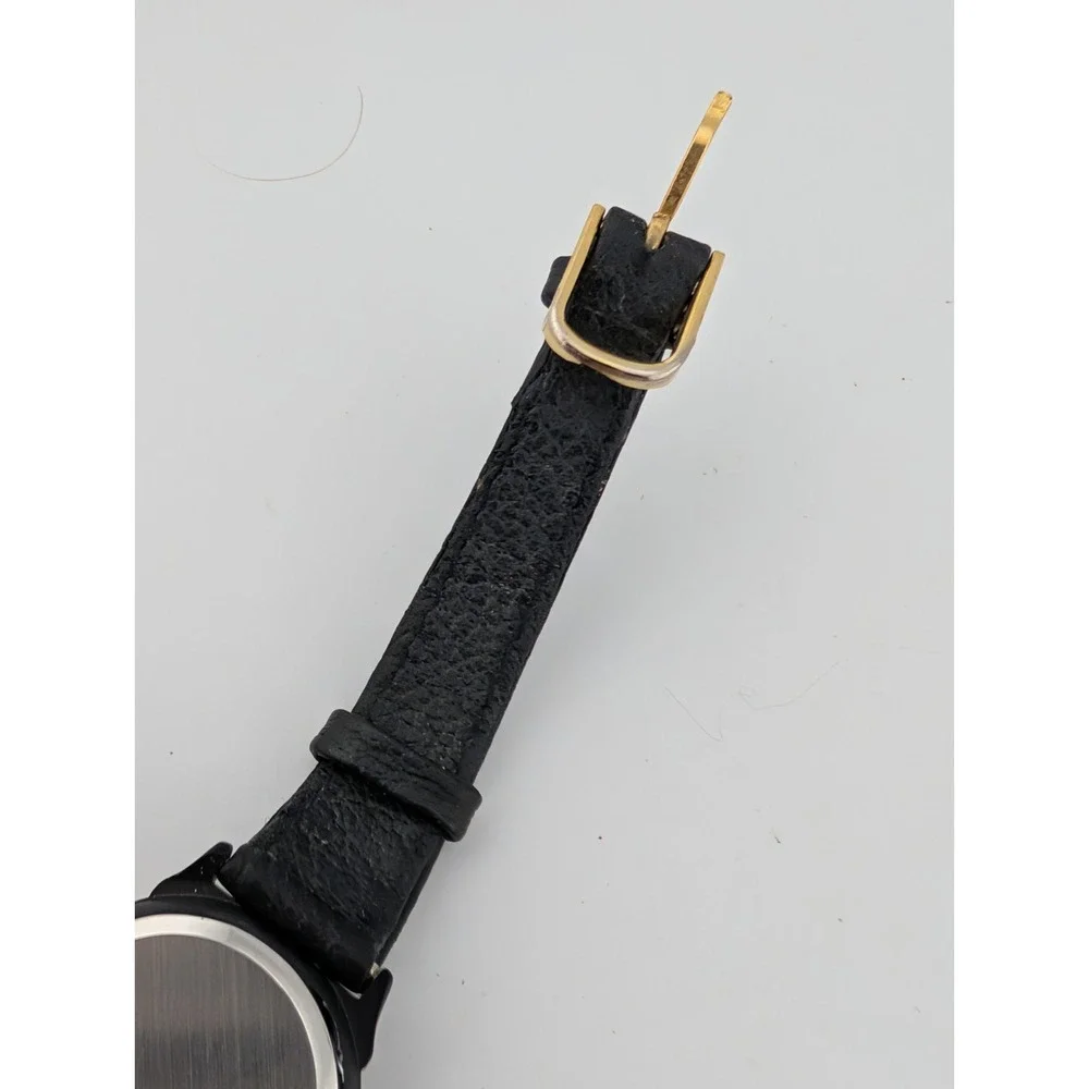 Vintage Jordache Watch Women 23mm Case Black Leather Band- New Battery‎